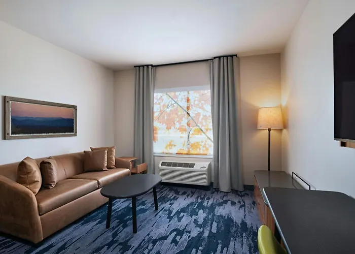 Hotel Fairfield By Marriott & Worth Alliance Airport